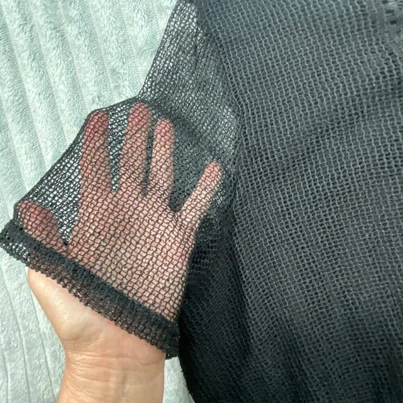 Catherines Top Womens 1X Black Lace Overlay Sharkbite Hem V-Neck Office Work - Picture 8 of 9